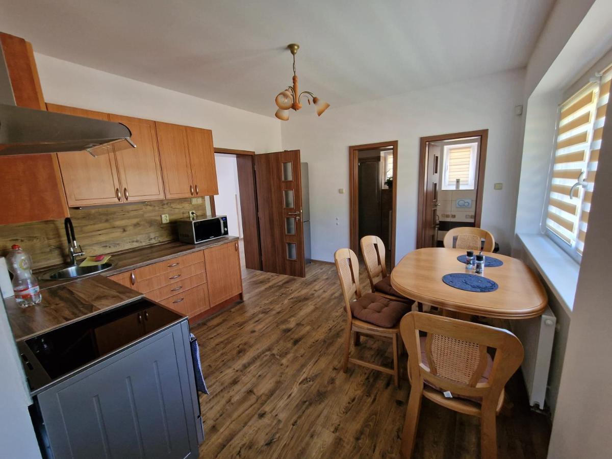 Hajenka Villa Trebivlice Ngoại thất bức ảnh